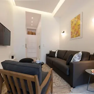  Apartment Mayenne
